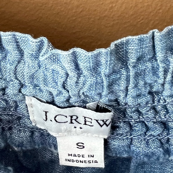 J. Crew Factory Women’s Blue Chambray Smocked Square Neck Tank Top Size Small - Picture 3 of 6